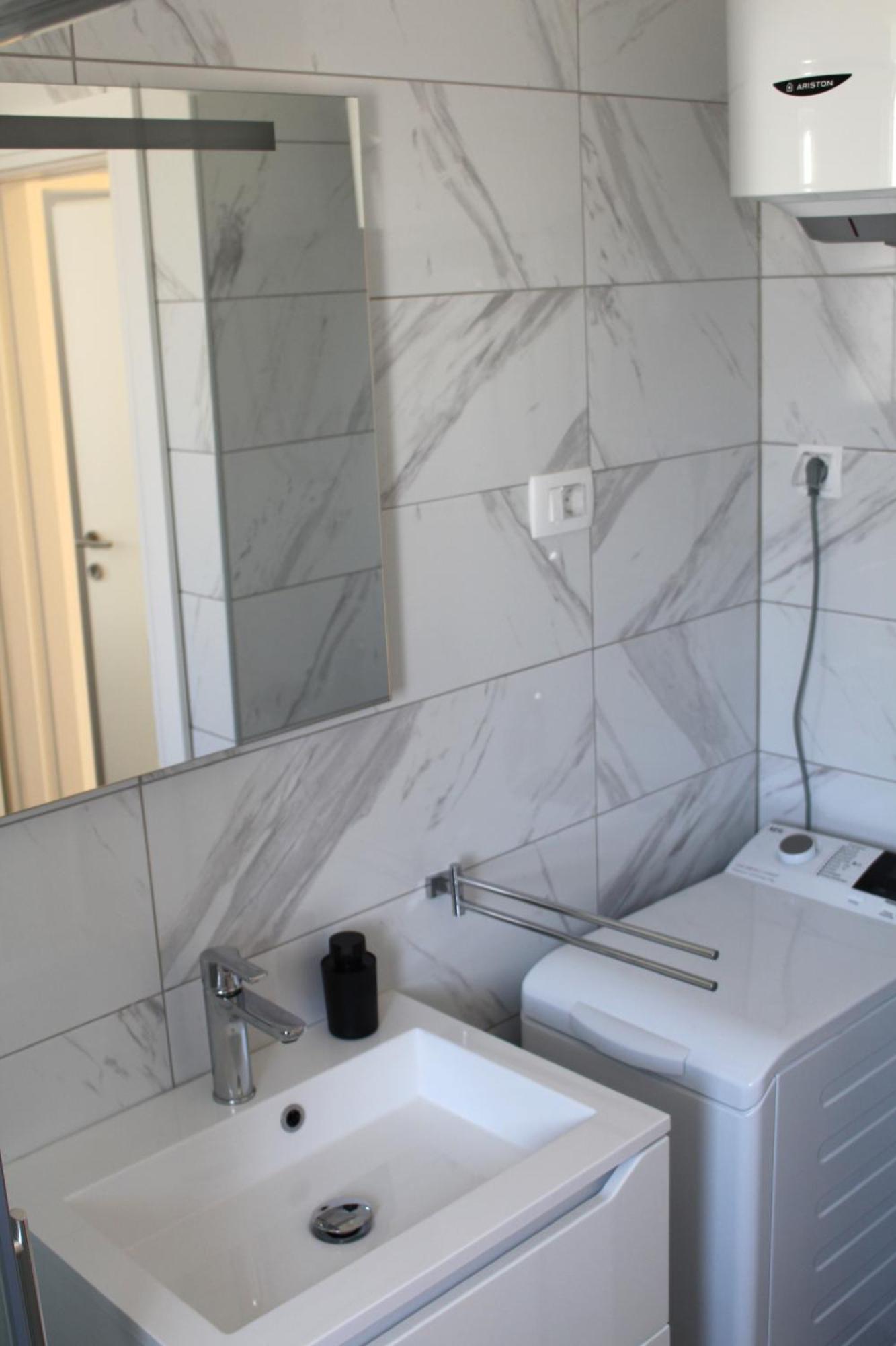 Apartment C-Views Trogir Exteriör bild